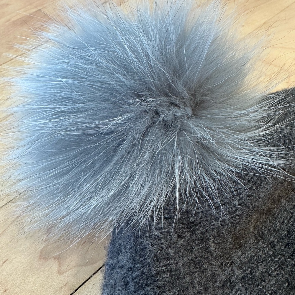 Wool Cashmere Real Fox Pom Pom Beanie Hat - Picture 3 of 4